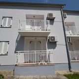 Apartmanok Parkolóhellyel Njivice, Krk - 20486 Njivice (3)