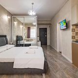 Lake View Studio Mamaia (2)