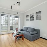 Lwowska 2 | Nowoczesny Apartament | Biurko (2)