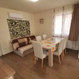 Gyöngyvirág Apartmanház Hajdúszoboszló (2)