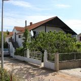 Apartmanok Parkolóhellyel Vodice - 927 (2)