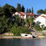 Apartmanok és Szobák A Tenger Mellett Vrboska, Hvar - 540 Vrboska (2)