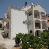 Apartmanok Parkolóhellyel Bol, Brac - 2890 Bol (2)