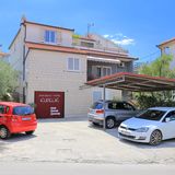 Apartmanok és Szobák Parkolóhellyel Trogir - 4814 (2)