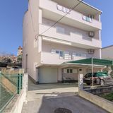 Apartments MERI Okrug Gornji (5)