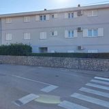 Apartmanok Parkolóhellyel Malinska, Krk - 19285 Malinska (3)