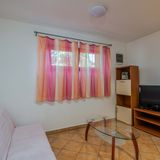 Apartmani Katja Njivice (5)