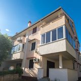 Apartmanok Parkolóhellyel Baska, Krk - 19675 Baška (4)