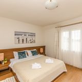 House HOTEL PLAVA LAGUNA Tisno (4)