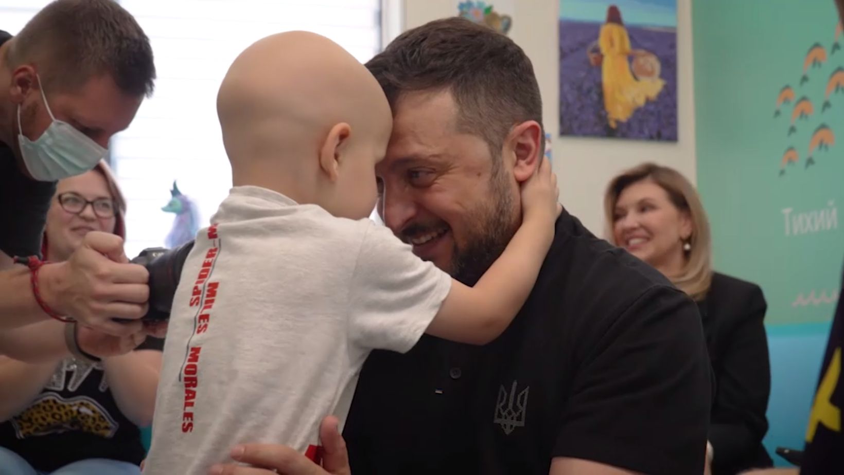 Zelensky visits children at shelled Kyiv hospital, pledges support