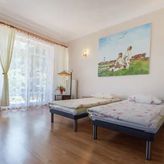 Pokoje na Letniej (3)