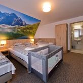 Pokoje Gościnne Kornelia (3)