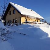 Apartamenty i domki Neve (2)