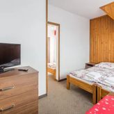 DOM PRZY WYCIĄGU (2)