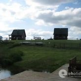 Dwa Domy Drewniane Nad Jeziorem Orzyskim (3)