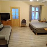 Dom Gościnny Pod Modrzewiem (4)