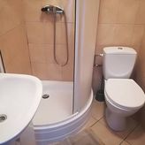 Pokoje Gościnne (2)