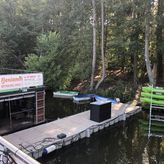 PŁYWAJĄCE DOMY NA WODZIE (2)