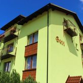 Pokoje i domki Beti (2)