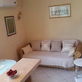 Nea Studio Apartment (4)