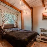 Baśniowe Chaty Hobbitów w Ośrodku Jeździeckim Skręt (4)