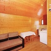 Domki i pokoje u Izy (4)