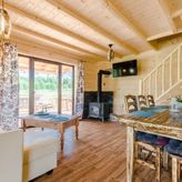 Domki nad jeziorem Ołów z własnym stawem (3)