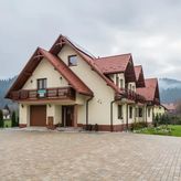 Pokoje z aneksami i Apartament u Wiktorii (2)