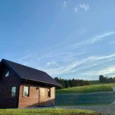 Domek na słonecznym pagórku (2)