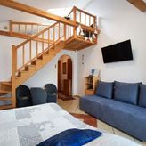 Pokoje i Domki Skorpion (3)