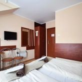 Pokoje i Domki Omega (2)