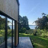 Skarpa przy plaży (4)