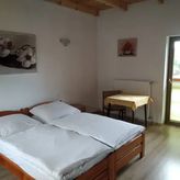 Wynajem Pokoi Pod Lasem (2)