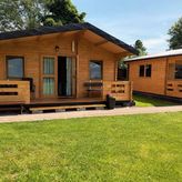 Domki w Ogrodzie Zarzecze nad Jeziorem Żywieckim (2)