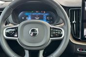 Volvo XC60 B5 B AWD Ultra Dark