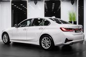 BMW Seria 3 330e