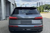 Audi Q7 TDI quattro S Line