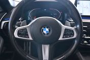 BMW Seria 5 520d xDrive mHEV M Sport sport-aut