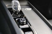 Volvo XC60 B5 B AWD Plus Dark