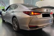 Lexus ES 300h Business Edition 2.5 E-CVT