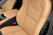 Volvo V90 T6 AWD Plug-In Hybrid Plus Dark