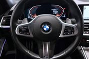 BMW Seria 3 330i xDrive M Sport sport-aut