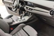 Alfa Romeo Stelvio Turbo Veloce Q4