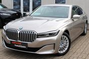 BMW Seria 7 745e