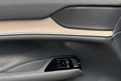 Volvo EX90 Twin AWD Plus 7 os