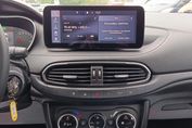 Fiat Tipo 1.5 Hybrid Dct