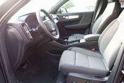 Volvo XC40 B4 Plus Black Edition