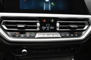 BMW Seria 3 Touring 320d xDrive Advantage