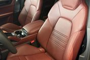 Porsche Cayenne E-Hybrid Black Edition