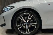 BMW Seria 3 318i M Sport